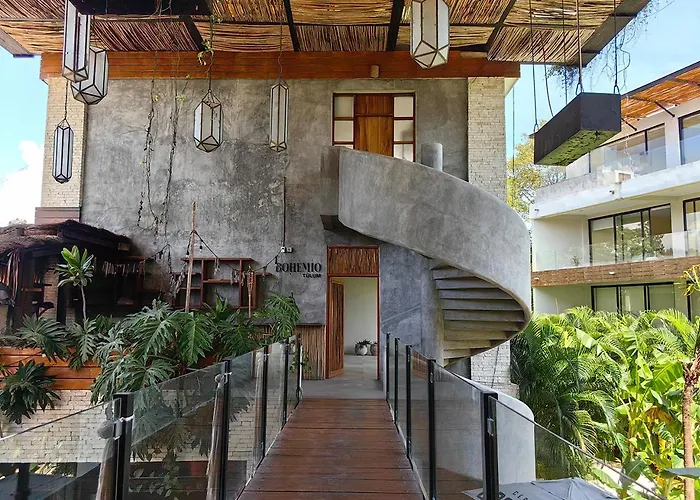 Boho Loft Pool Priv Sillas Colgantes- Centro