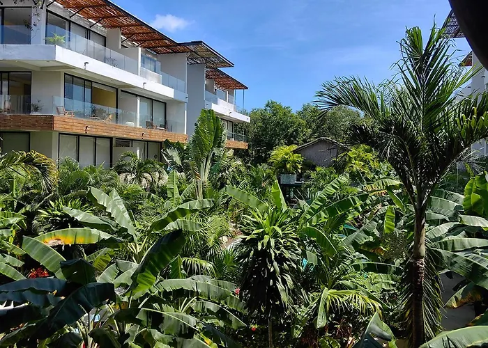 Boho Loft Pool Priv Sillas Colgantes- Centro